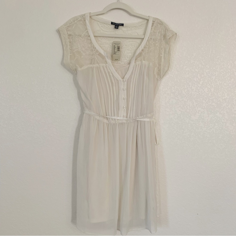 NWT American Eagle Outfitter’s Ecru Lace Dress Small